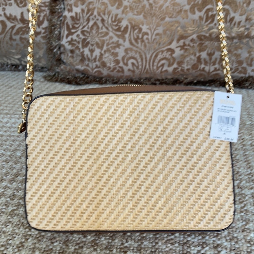 MK Island Escape Jet Set Item LG XBODY Natural Mlt - Picture 9 of 16